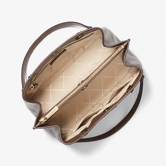 MICHAEL KORS
Teagan Large Pebbled Leather Shoulder Bag
COLOR MOCHA 
NWT - Picture 2 of 3